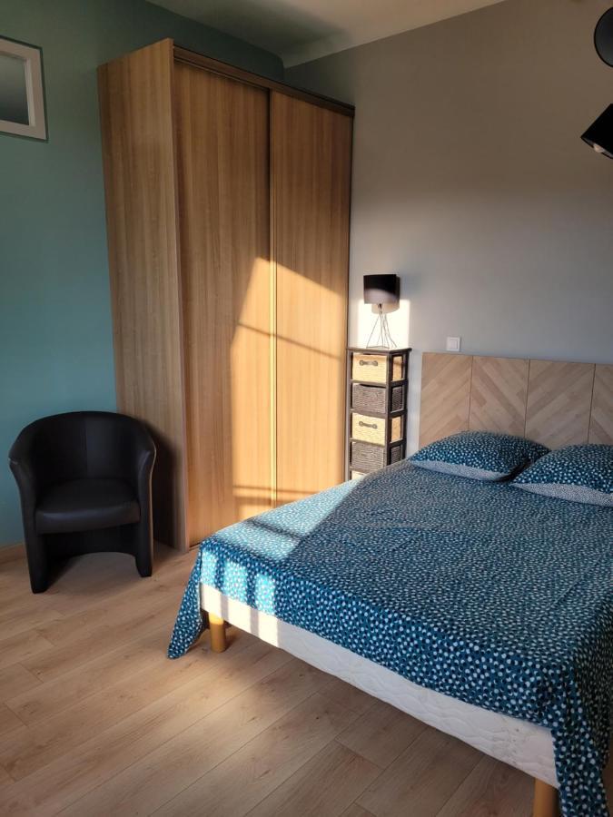 Appartement Meuble Renove Ideal Pour Curistes Ou Vacanciers Ла-Рош-Позе Экстерьер фото