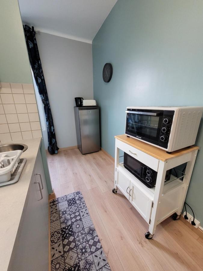 Appartement Meuble Renove Ideal Pour Curistes Ou Vacanciers Ла-Рош-Позе Экстерьер фото